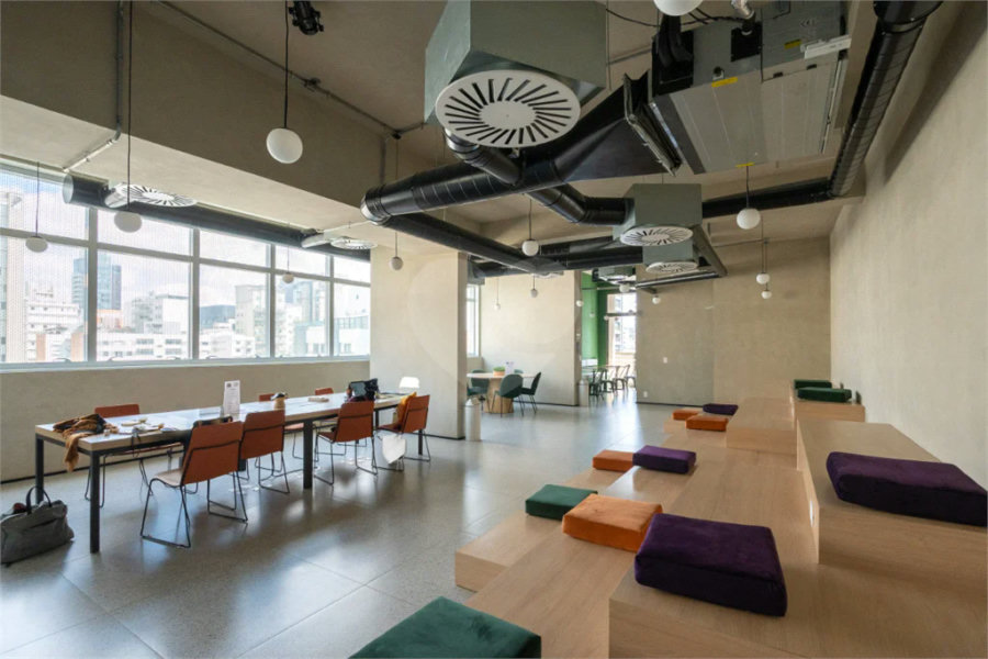 Apartamento à venda com 1 quarto em Moema, São Paulo, SP