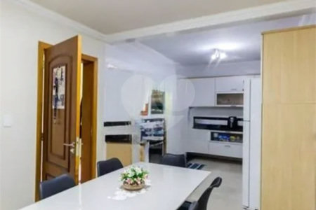 Casa com 144m² , 3 dormitórios , 1 suíte , 3 vagas , à venda no Jardim das Maravilhas em Santo André.
