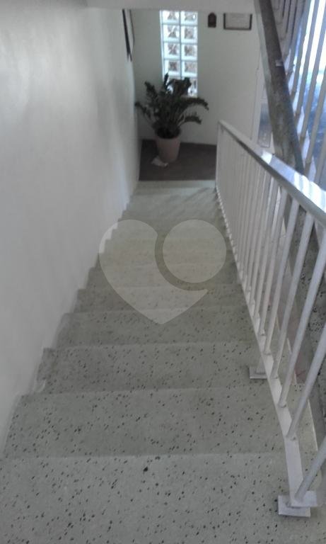CASA 03 QUARTOS+01 ESCRITÓRIO+ DEPENDÊNCIA DE EMPREGADA COMPLETA - BAIRRO SANTANA!!!