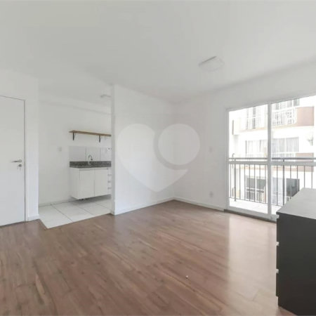 Apartamento com 41m² à venda na Saúde, 1 dormitório, 1 banheiro, 1 vaga, sacada, lazer