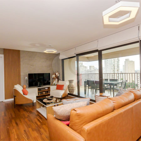 Apartamento à Venda na Vila Mariana com 163m², 3 Suítes e Varanda Gourmet