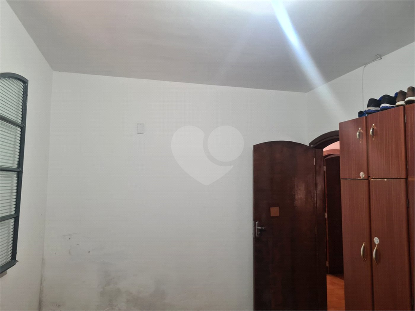 Casa térrea para venda.