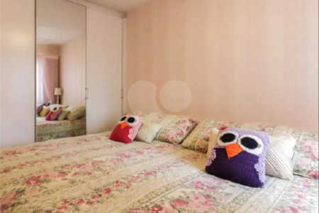 Apartamento á venda - Moema