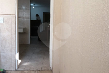 Casa térrea com duas edículas para venda - Saúde, SP.