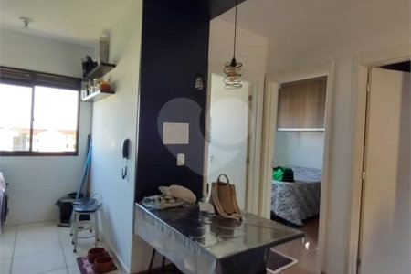 Apartamento com 2 dormitórios.