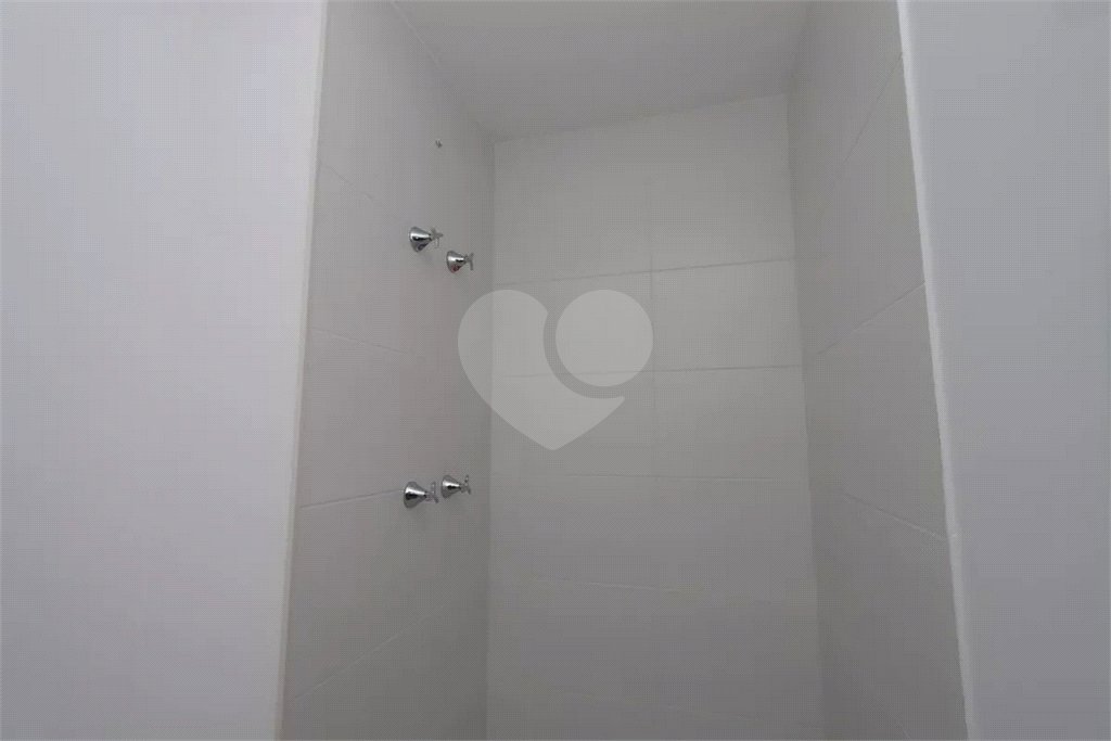 Studio à venda na V.Mariana - 30m2 - 350 metros metrô Paraíso