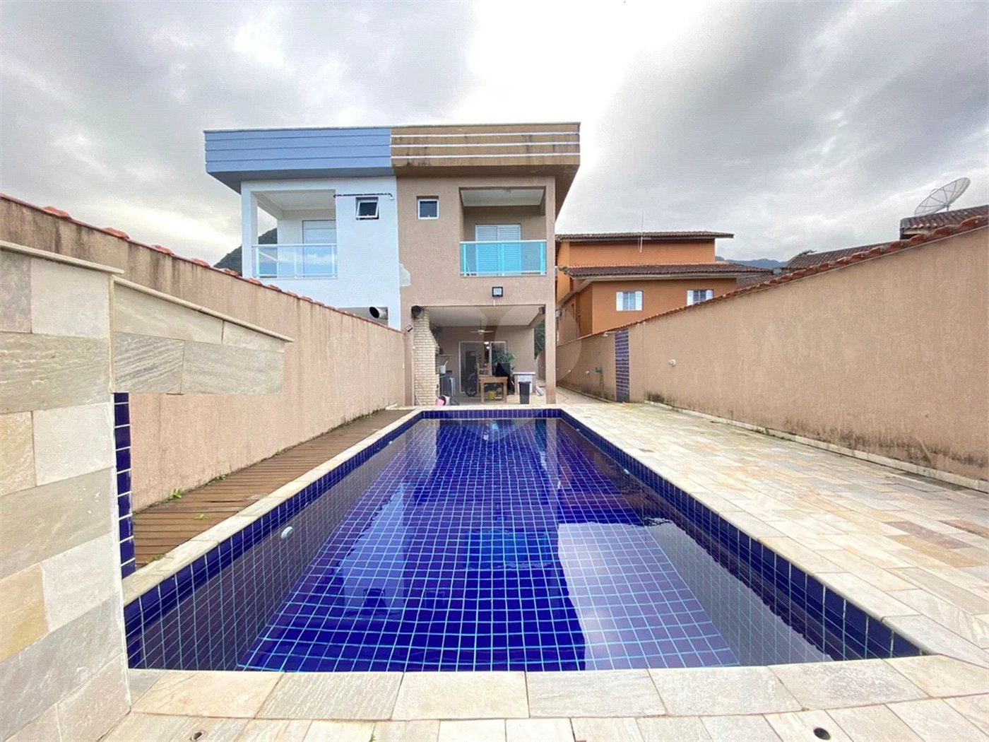 Casa à venda com 4 quartos, sendo 2 suítes,  em Morada da Praia, Bertioga, SP
