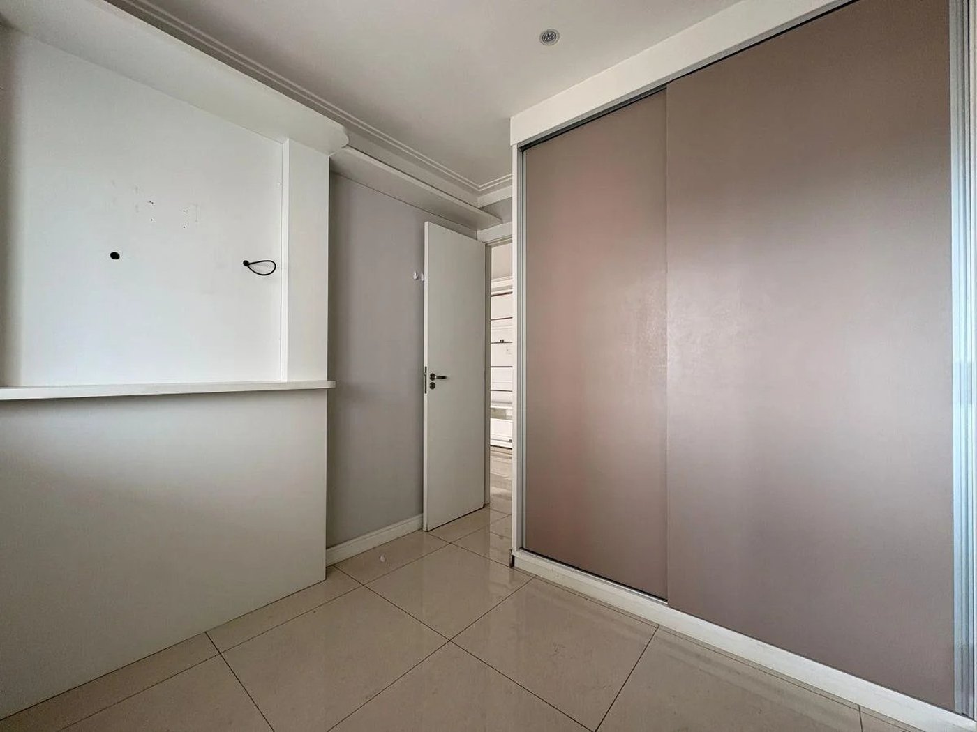 Apartamento à venda com 2 quartos em Jardim Esmeralda, São Paulo - SP