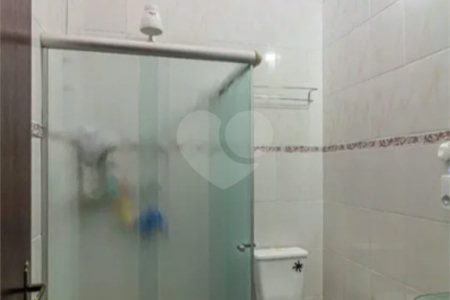 Sobrado com 74m² , 3 dormitórios , 2 vagas , à venda no bairro Campestre , Santo André.