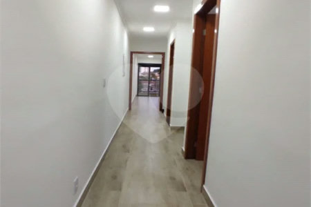 Sobrado à venda na Vila Carrão, 3 quartos (1 suíte)