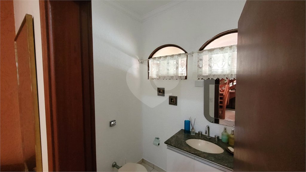 Casa em Condomínio, no Parque Sabará