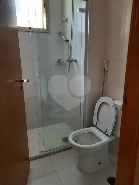 APARTAMENTO DE 44,0 M² COM 01 DORMITÓRIO E COZINHA COM ARMÁRIOS, VARANDA GOURMET E VAGA PARA LOCAÇÃO EM SANTANA