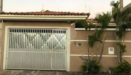 Casa à venda com 4 quartos, sendo 1 suíte,  em Residencial Parque Douradinho, São Carlos, SP