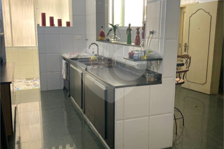 Apartamento à venda com 310m², 3 quartos e 1 vaga