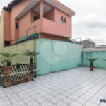 Casa com 275m², 3 quartos, 2 suítes, 8 garagens, à venda em Santo André
