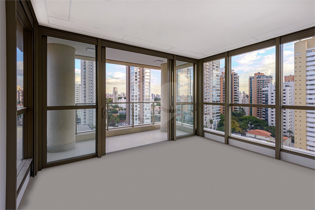 Apto Alto Padrão na Vila Mariana - 294m2 - 4 Suítes/5 Vagas de garagem