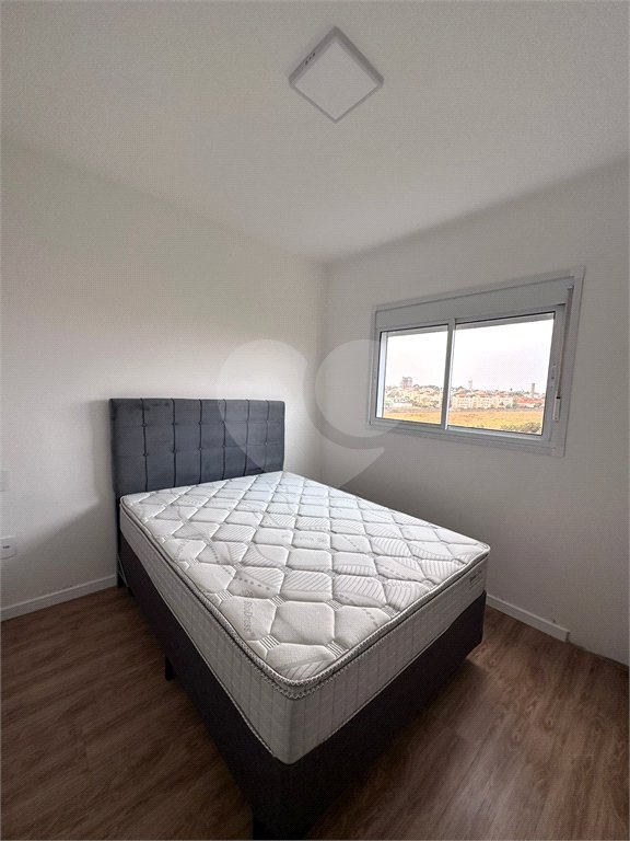 Apartamento Mobiliado de 2 Dormitórios com Suíte no Edifício Valentina Park Venda