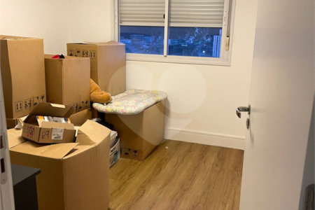 125m² - 3 dorm (1 suíte), 2 vagas