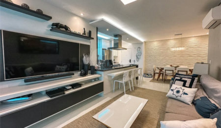 Apartamento à venda com 3 quartos, sendo 2 suítes,  em Riviera de São Lourenço, Bertioga, SP