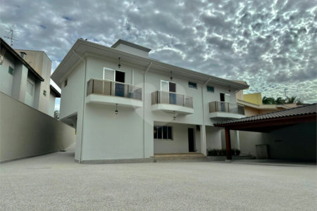 Casa a venda no Parque Faber Castell I