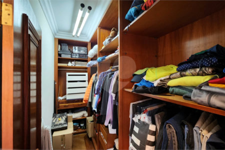 APTO 4 DORM (SUÍTES) E 5 GARAGENS NA SAÚDE