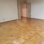 Conjunto Comercial na Av. Paulista, Anexo ao Metrô Brigadeiros