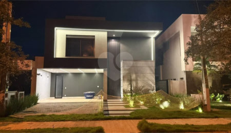 Casa à venda com 4 quartos, sendo 3 suítes,  no condomínio Residencial Villa D'aquila, Piracicaba - SP