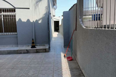 Sobrado à venda com 3 quartos, sendo 1 suíte, em Jaguaré, São Paulo - SP