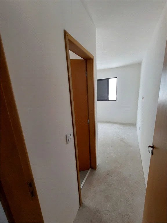 Sobrado à venda novo 2 suítes, 2 vagas 120m² na Vila Sônia