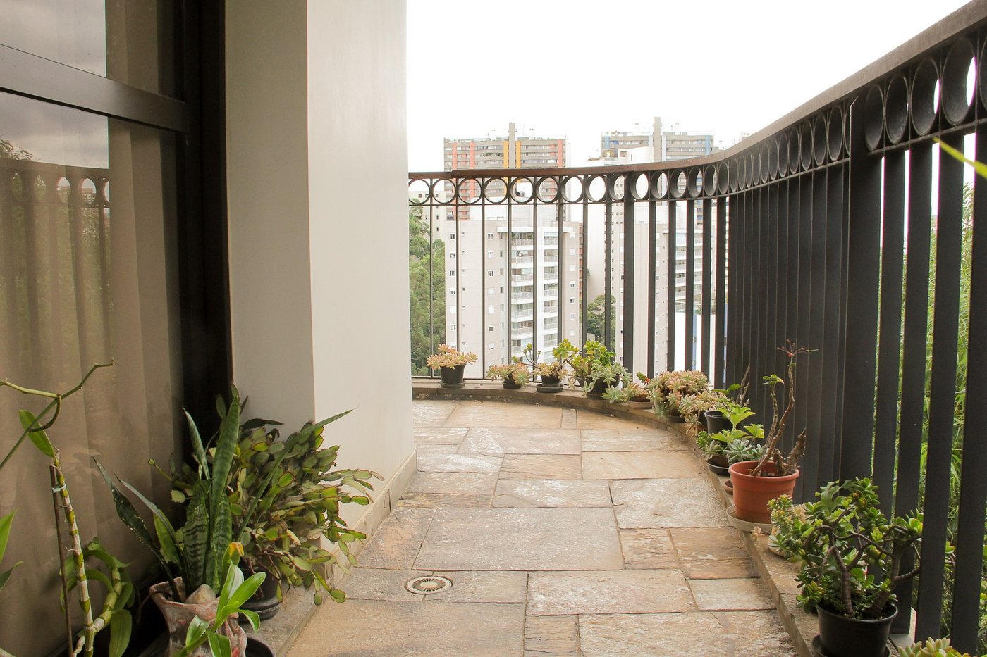 Apartamento à venda com 3 quartos, sendo 3 suítes, em Vila Andrade, São Paulo - SP