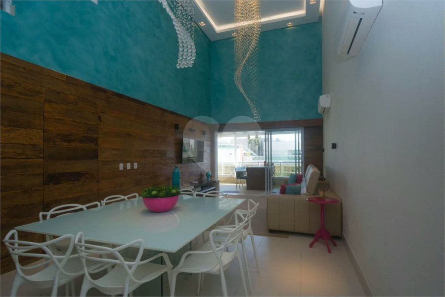 Apartamento à venda com 5 quartos, sendo 3 suítes, em Riviera de São Lourenço, Bertioga, SP