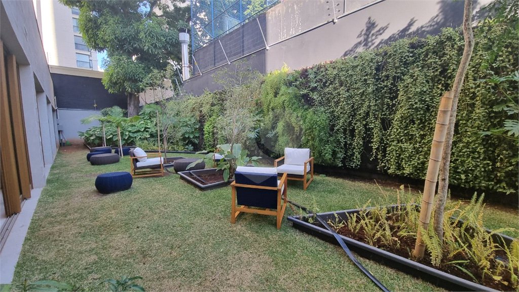 DESFRUTE DE TODA SOFISTICAÇÃO QUE A VILA NOVA CONCEIÇÃO OFERECE E VIVA PERTO DE TUDO.