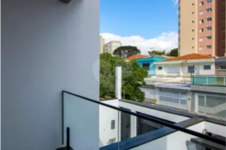 Sobrado novo , com 230m² , 3 suítes , 4 vagas de garagem , à venda no Jardim Bela Vista , em Santo André.