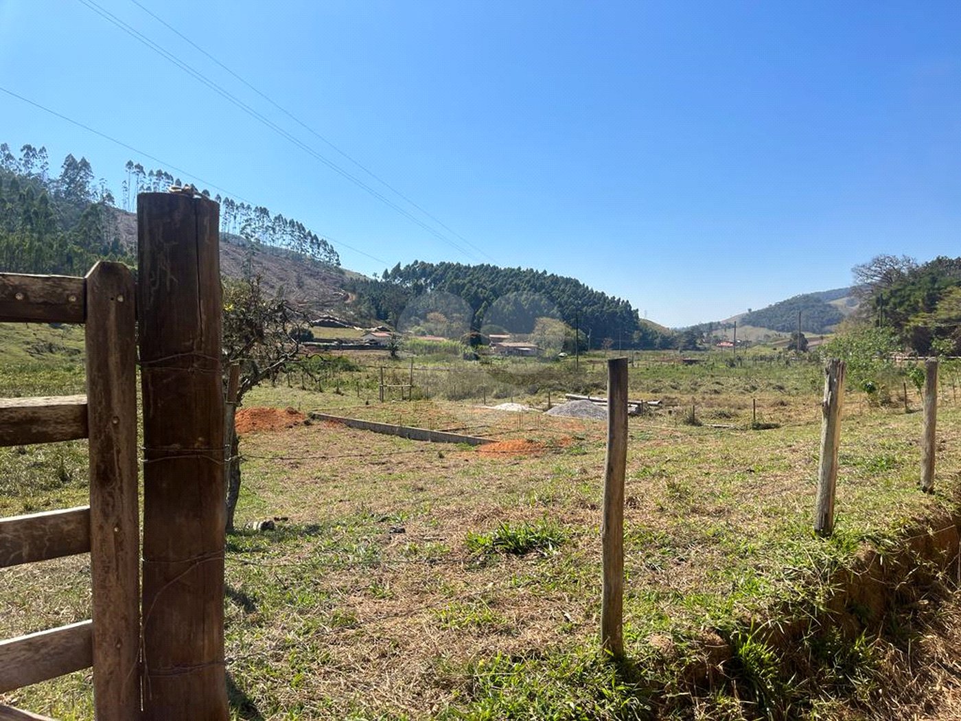 OPORTUNIDADE EM PARAIBUNA - SP - TERRENO 1000 m²