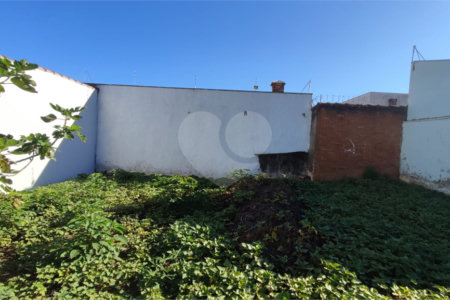 Terreno à Venda em São Carlos, no bairro Nossa Senhora de Fátima
