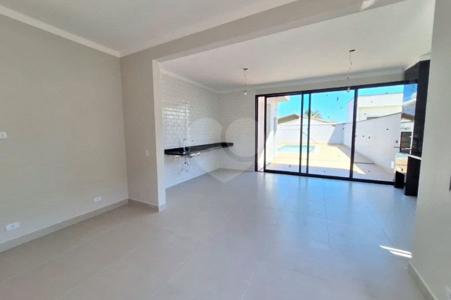 Casa à venda com 3 quartos, sendo 1 suíte,  em Morada da Praia, Bertioga, SP