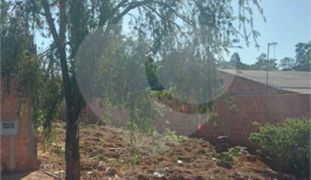 Terreno à venda em Jardim Pinheiros (vila Xavier), Araraquara, SP