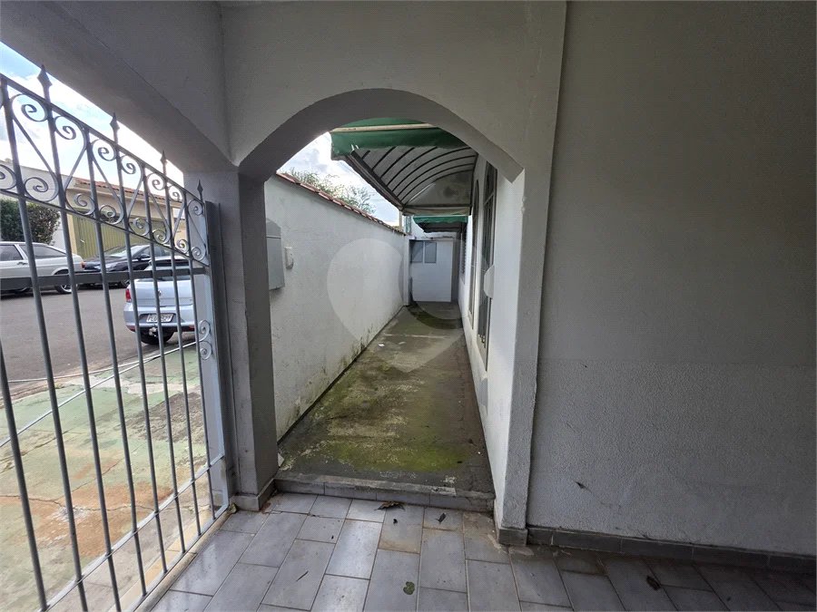 Casa Térrea à venda Jd. Nova São Carlos, 2 dormitórios