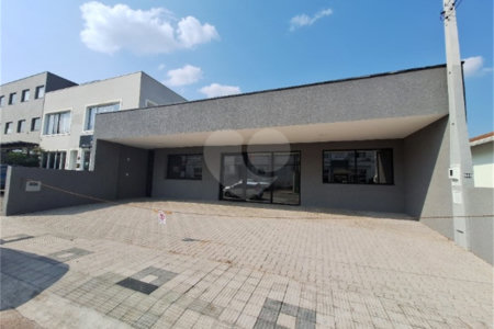 Casa Comercial para Locação no Centro em Vinhedo/SP