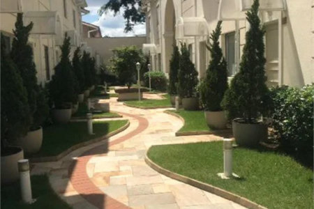 Casa à venda com 3 quartos, sendo 1 suíte,  no condomínio Villas de São Francisco, São Paulo - SP