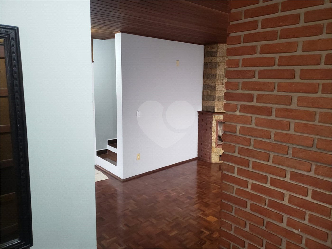Casa à Venda na Região Central de São Carlos - Excelente Localização