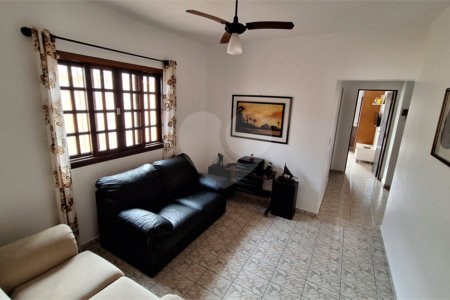 Casa térrea á venda - Peruíbe