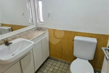 Apartamento com 65m² , 3 dormitórios , 1 vaga , à venda na Moóca.