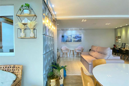 Apartamento na Mooca 107m² 3 suítes, 2 vagas e lazer completo