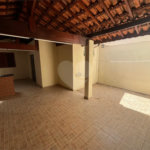 Casa Assobradada à Venda – Conforto, Excelente Acabamento e Localização Central