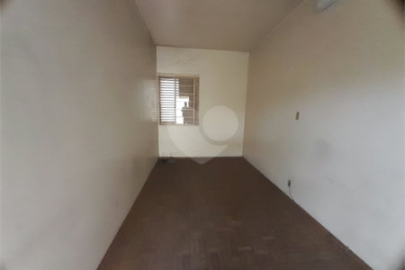 Prédio Comercial na Av. São Carlos - Excelente Oportunidade no Centro da Cidade