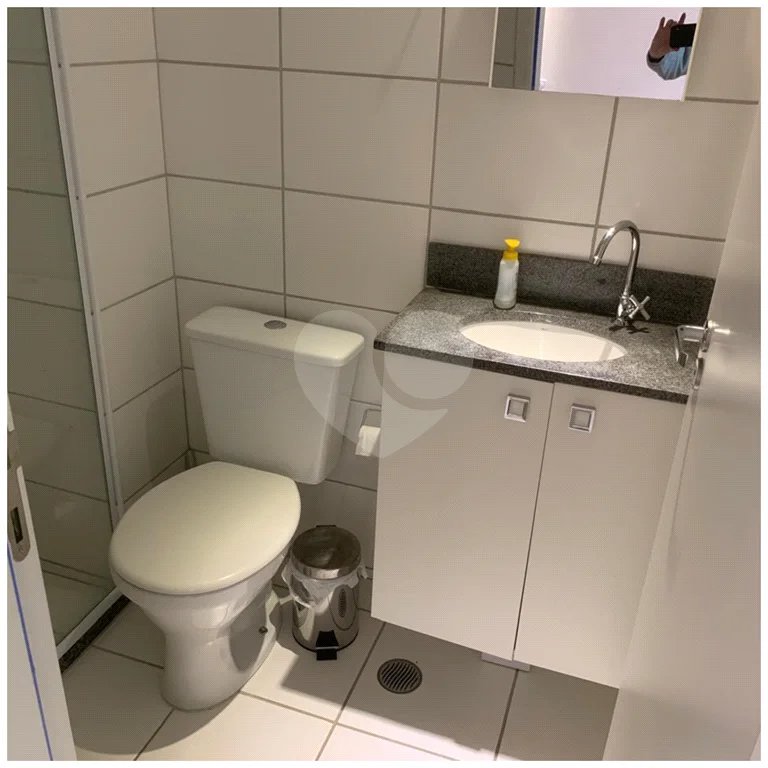 Apartamento à venda na Frei Caneca, 28 m², 1 quarto