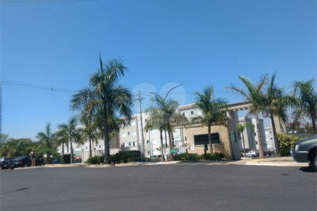 Apartamento para venda ou locação no Condomínio Monte Stella.