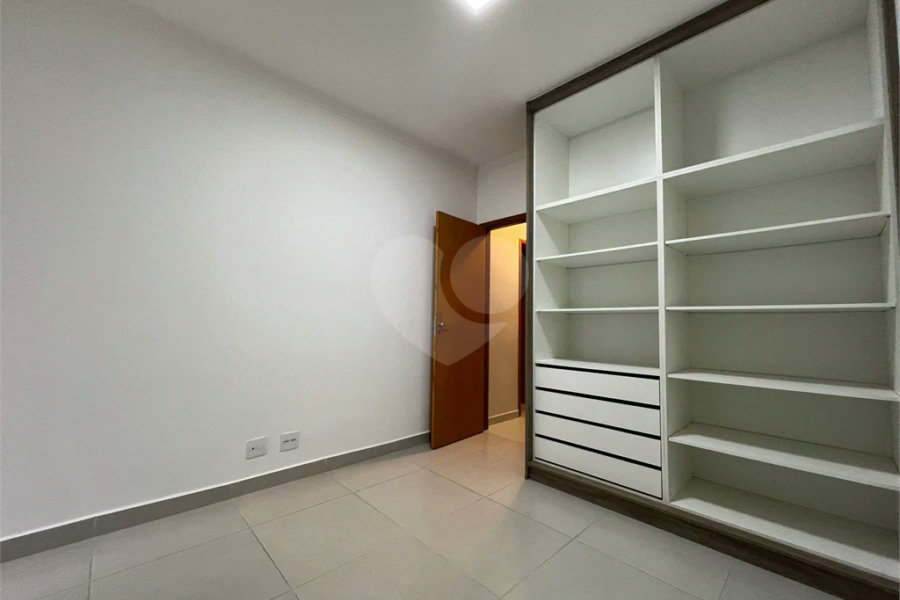 Sobrado à venda ou para alugar com 3 suítes em Santana, São Paulo, SP
