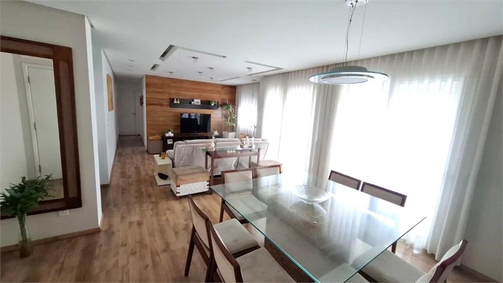 Apartamento a venda no Ipiranga com 3 dormitórios e 2 vagas com 115m² Aceita e estuda Permuta.